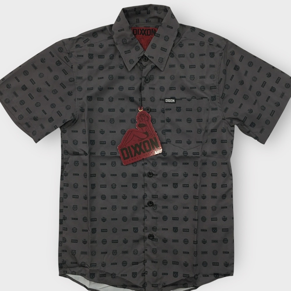 NEW! DIXXON The Executive Button Up Short‎ Sleeve Shirt Men's XS All Over Print